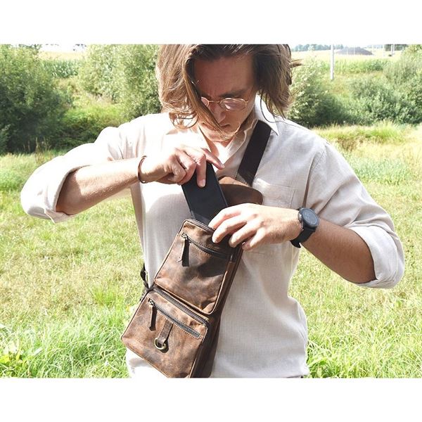 Kožený crossbag Federico "Spitfire"