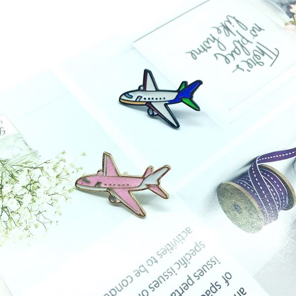 Airplane Brooch Pins - small, pink