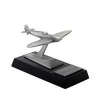 Deskový model Spitfire