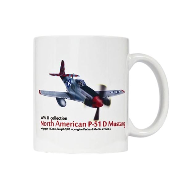 Hrnek s letounem P-51D Mustang