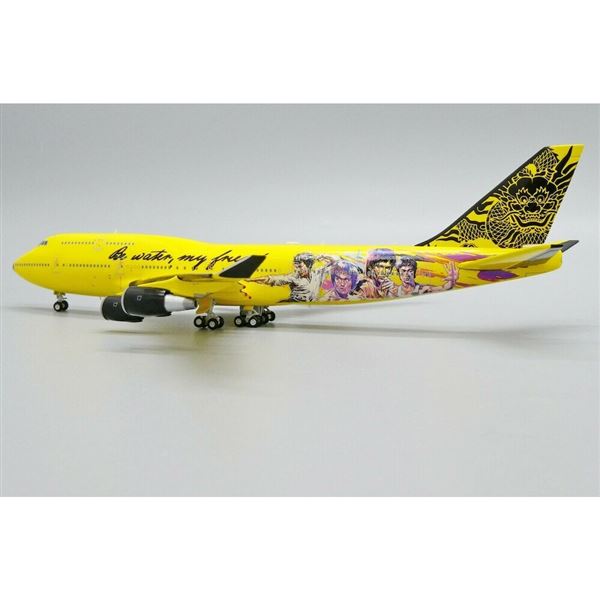 Model B747-400 Bruce Lee Colors 1:400