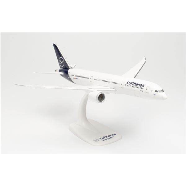 Model B787-9 Lufthansa 2018 "Berlin" 1:200
