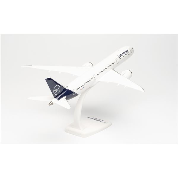 Model B787-9 Lufthansa 2018 "Berlin" 1:200
