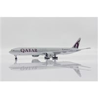 Model B777 Qatar "FIFA WC 2022" 1:400