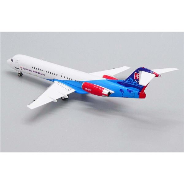 Model Fokker F100 Slovak Government 1:200 