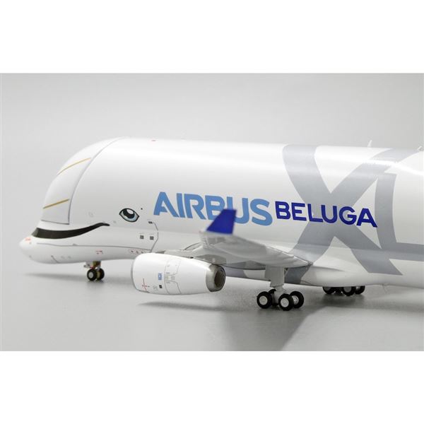 Model A330 Beluga XL Airbus "House Colors" 1:400