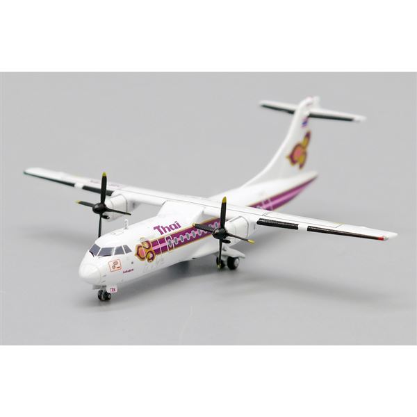 Model ATR 42 Thai Airways 1:400