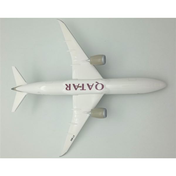 Model B787-9 Qatar Airways 2010 1:200