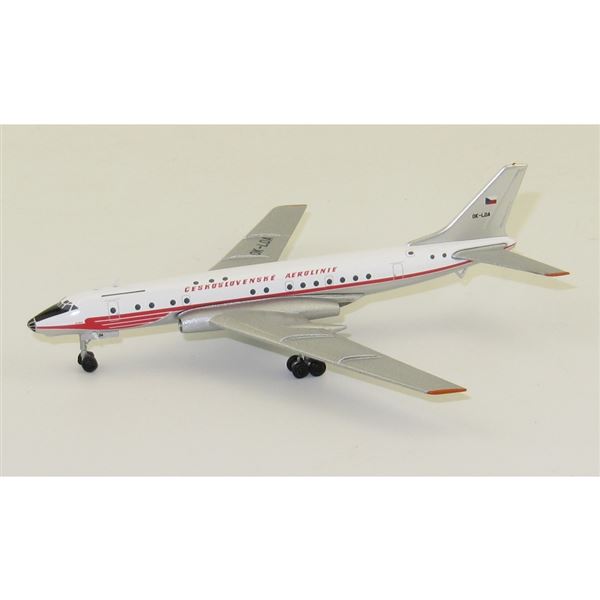 Model Tu-104A CSA "Praha" 1:400