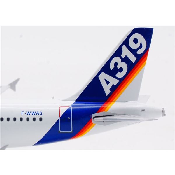 Model A319-114 Airbus Industries 1990 1:200